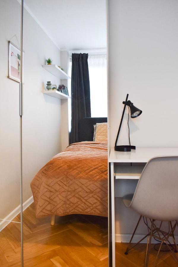 Panska, Metro Onz Apartment วอร์ซอ ภายนอก รูปภาพ